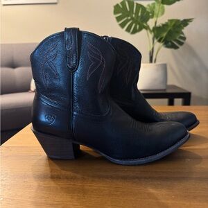 Ariat Black Leather Western Boots